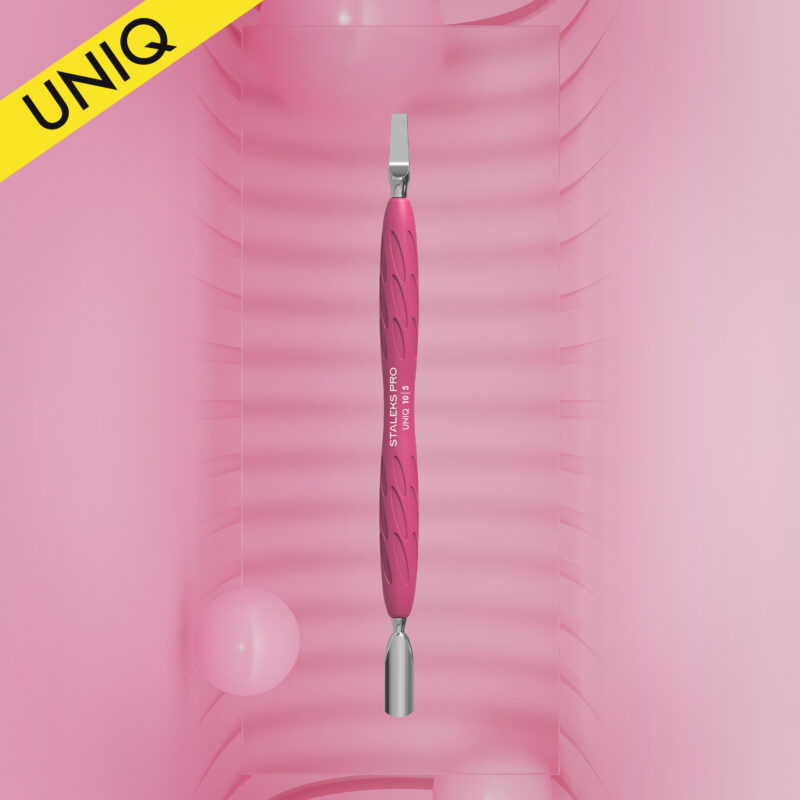 Empurrador de manicure com cabo de silicone UNIQ 10 TIPO 5 (arredondado estreito e lâmina reta)
